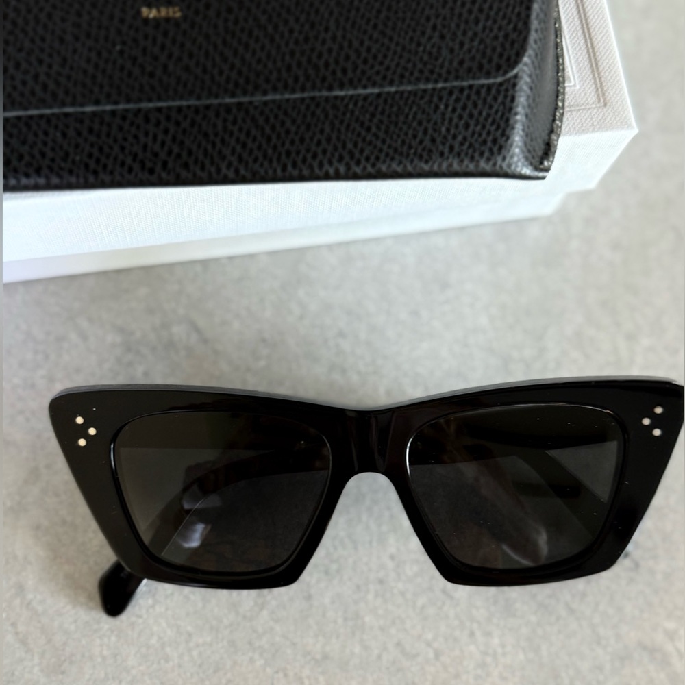 CELINE BRAND NEW 3 Dots Cl40187 - Black Sunglasses